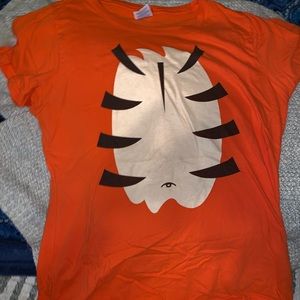 Tigger shirt and ears